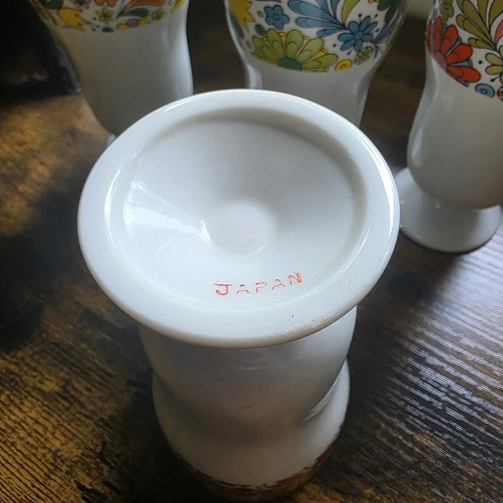 Vintage 1970s Mod Floral White Footed Glasses Japan Retro Daisy Parfait Set of 4